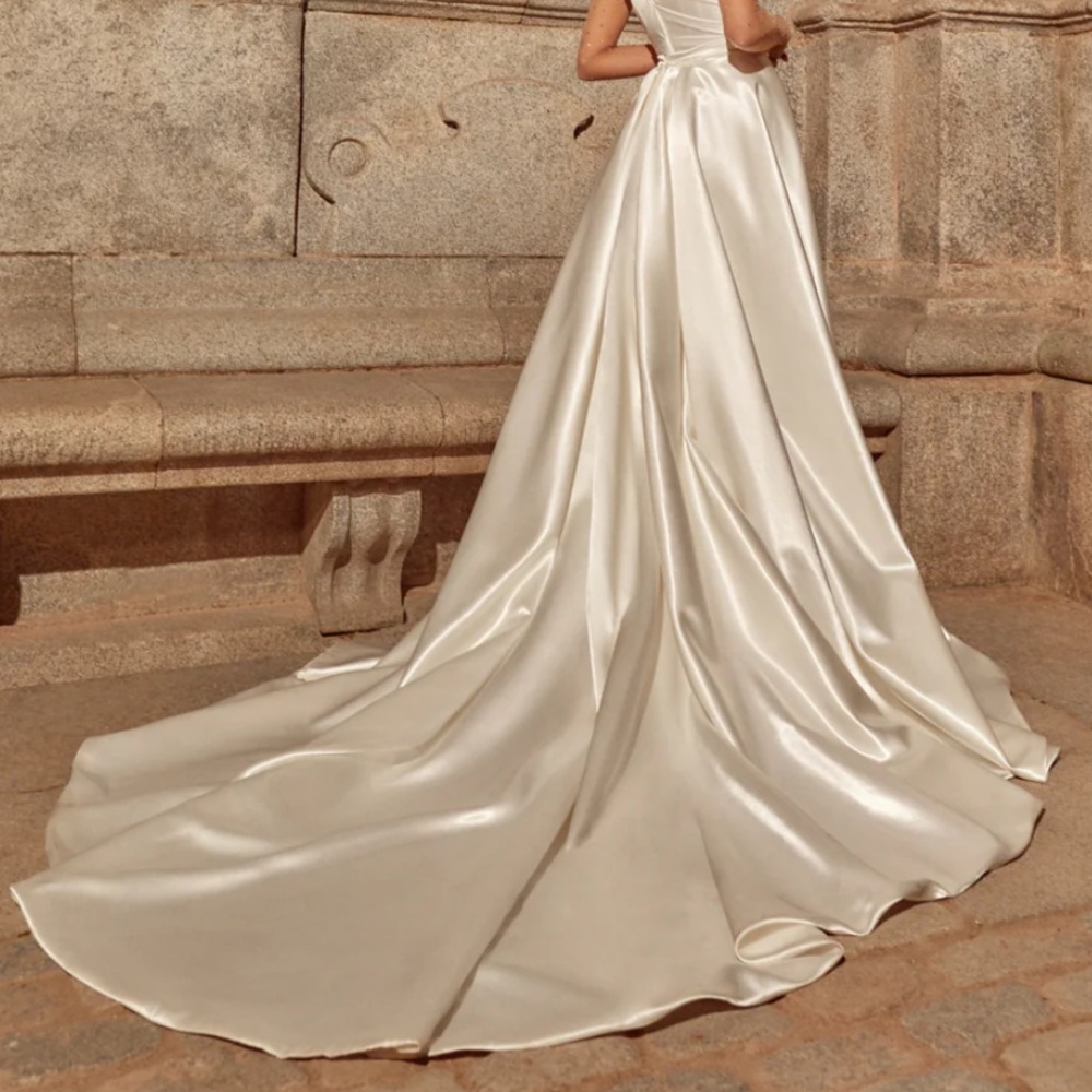 Galia Lahav Luna Silk Bridal Overskirt - Picture 2 of 5
